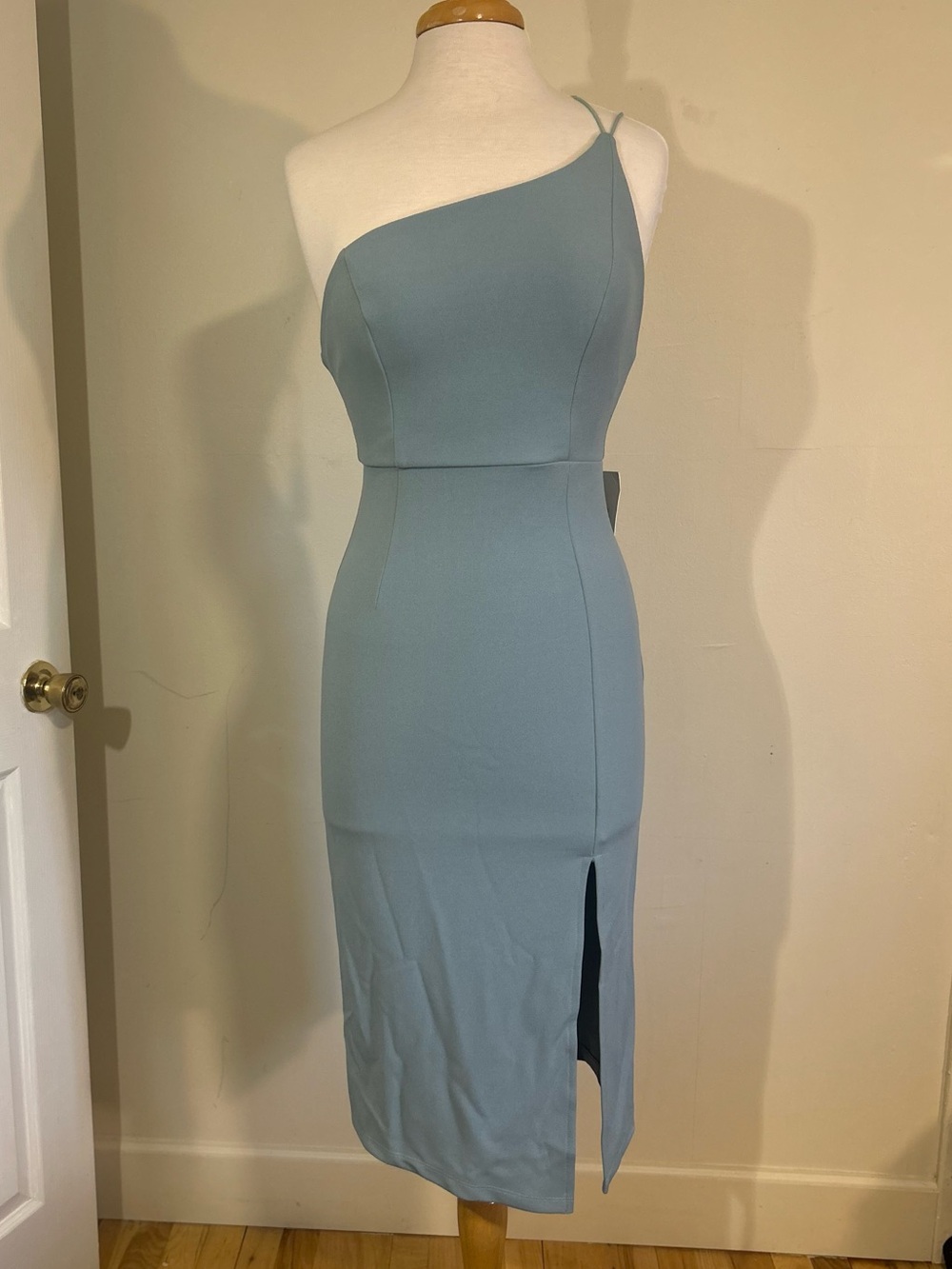 Hello Molly Taking It Back Sage One Shoulder Midi Dress Size M (US 6)